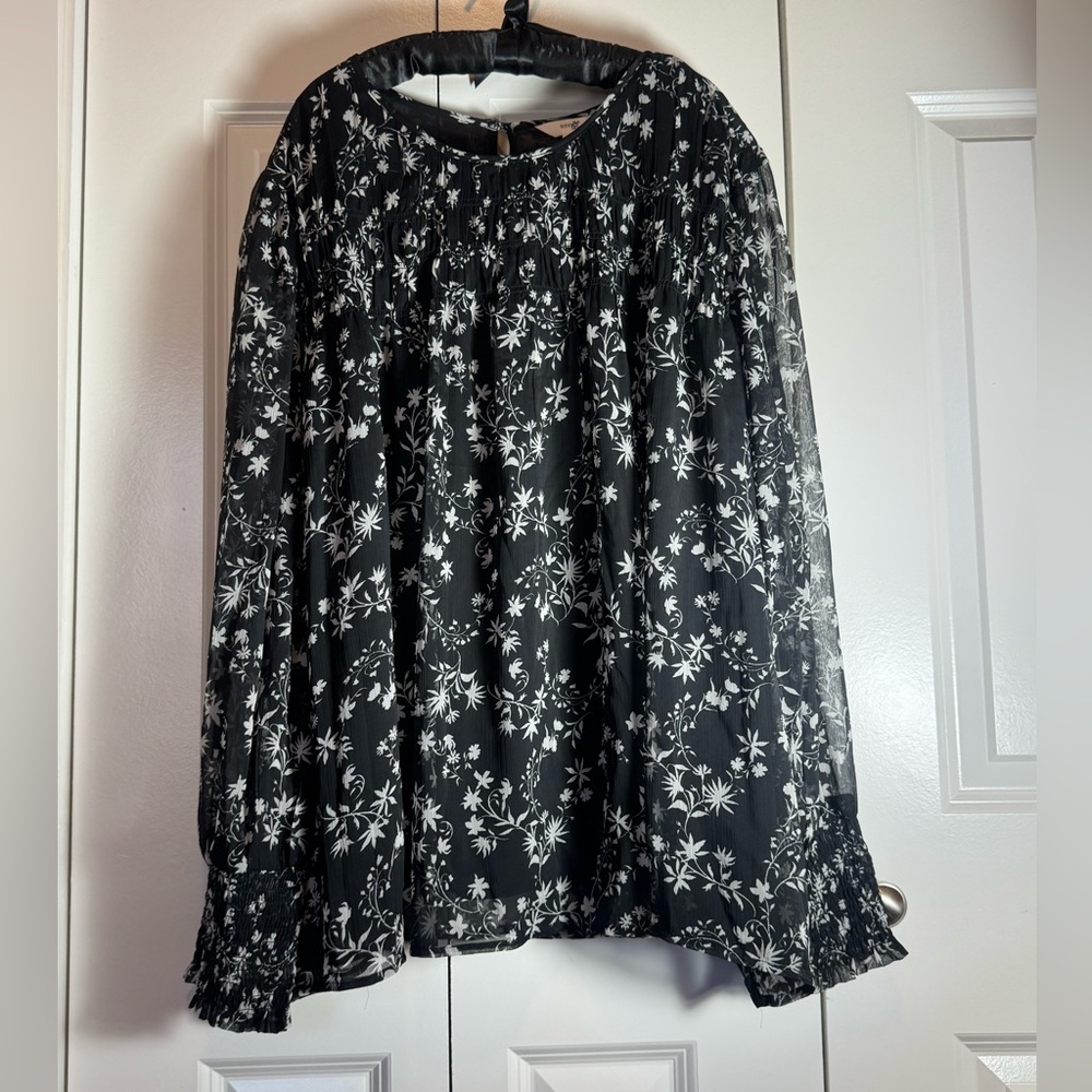 NWT Terra & Sky Black White Floral Peasant Blouse 2X Long Sleeve Top